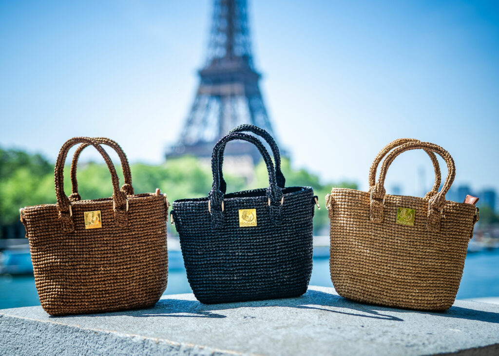 Sac Tiavo Vahinala en raphia