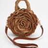 Miora cognac face Vahinala. Sac Fleur en raphia naturel et cuir raffiné Miora cognac Vahinala