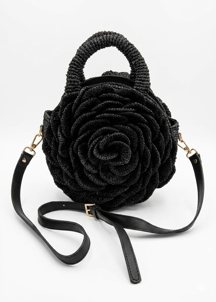 Miora noir face Vahinala Sac Fleur en raphia naturel et cuir raffiné Miora noir Vahinala